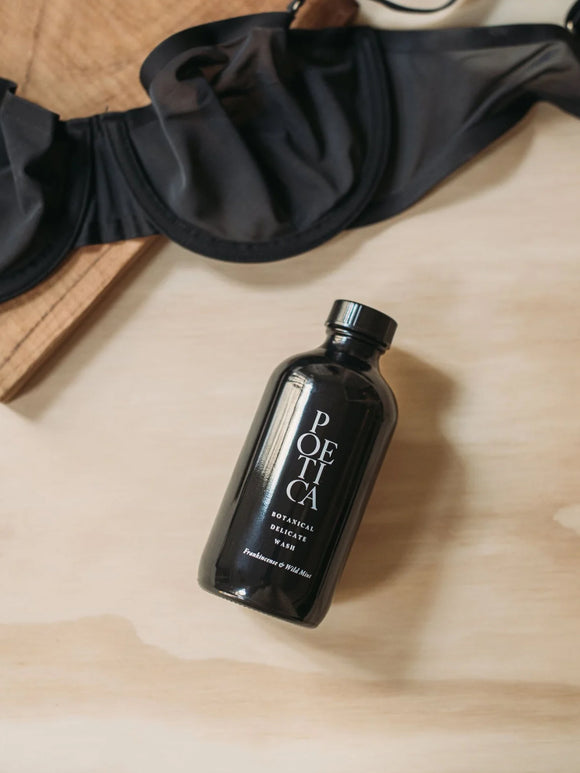 Delicate Wash, Frankincense and Wild Mint