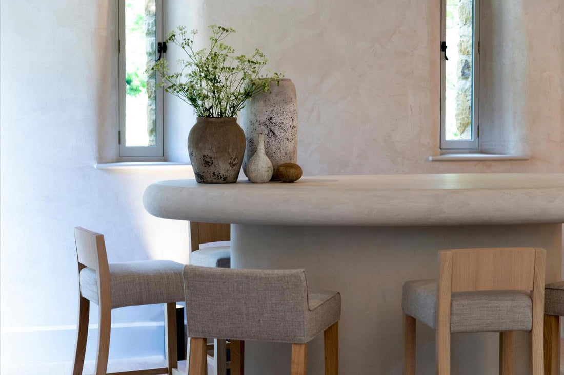 Clayworks: Using Natural Clay Plasters for Calm and Low-Impact Interiors