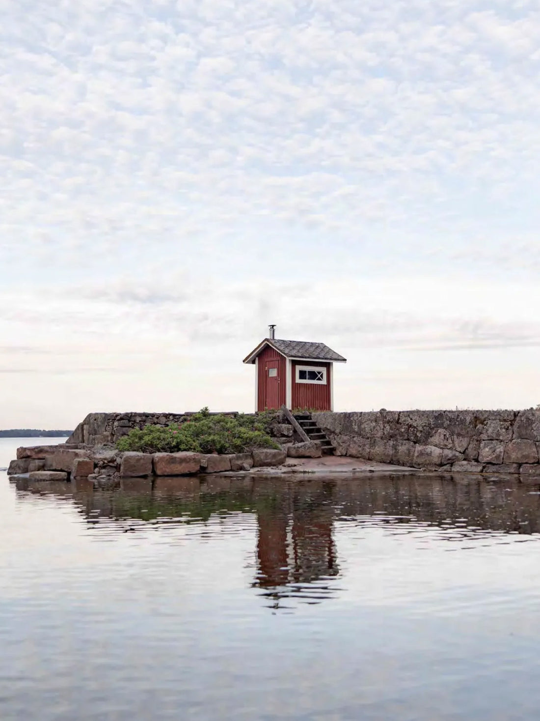 The Science of Sauna: How Heat Supports Hormones and Holistic Wellness