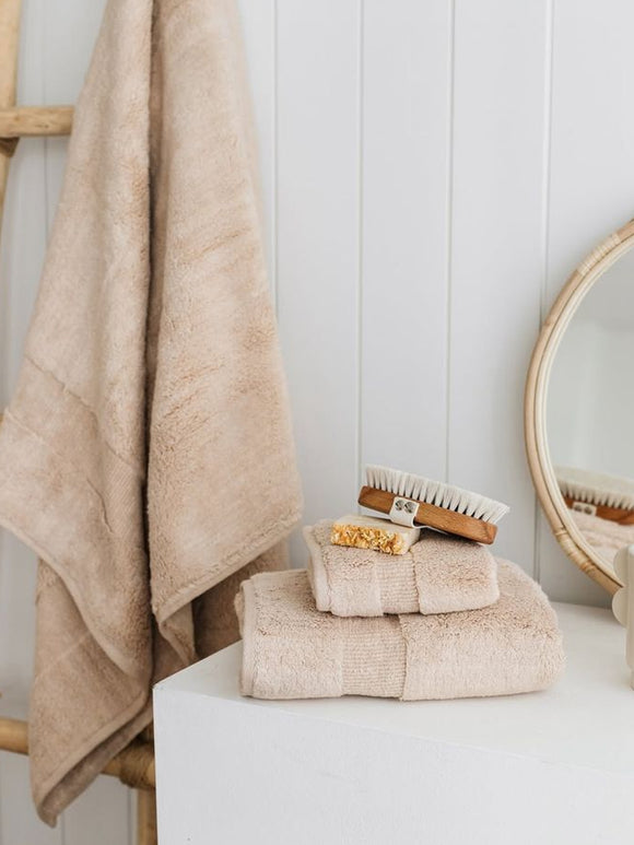 Heritage Bath Towel, Almond