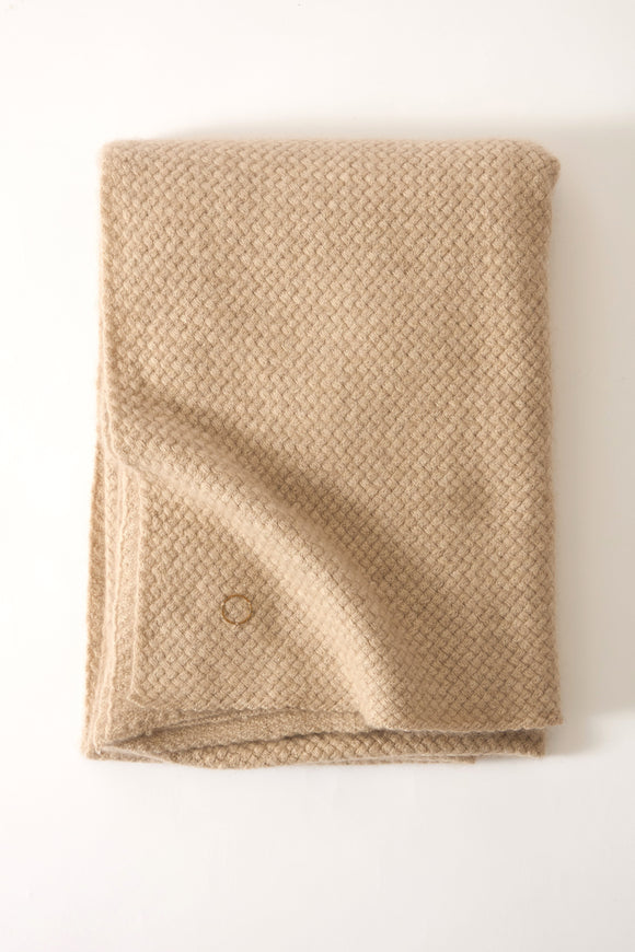 Maple Throw, Beige