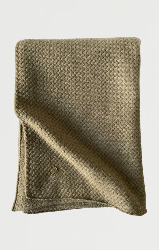 Maple Throw, Moss