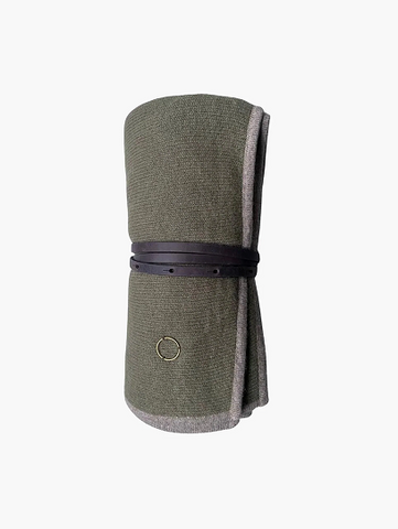Daya Travel Throw