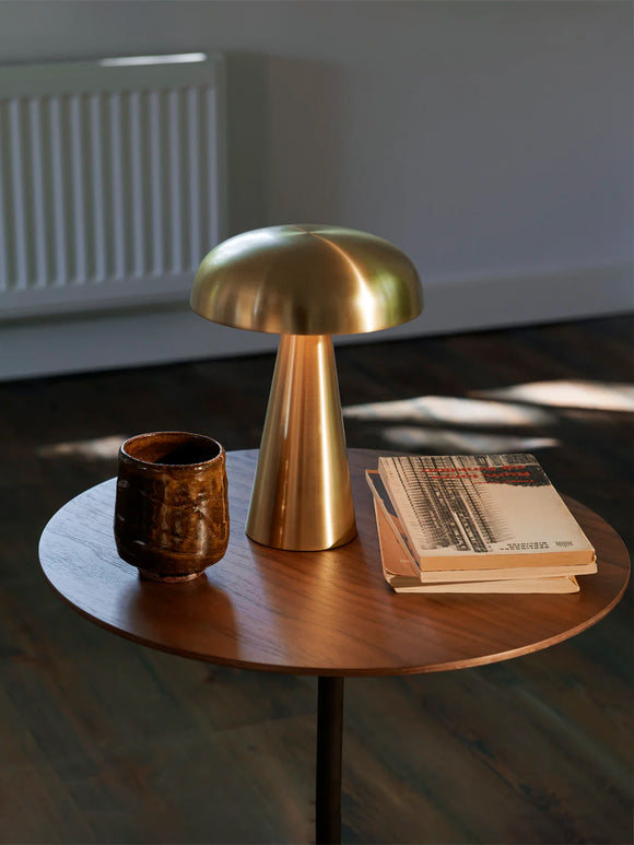Como SC53 Lamp, Brass