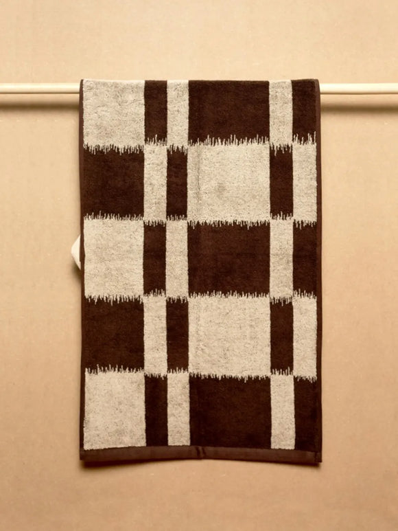 Karin Hand Towel