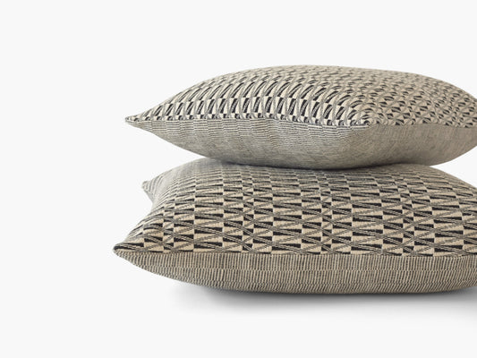 Maze Pillow, Lumbar