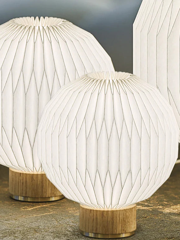 375 Table Lamp Medium, Light Oak
