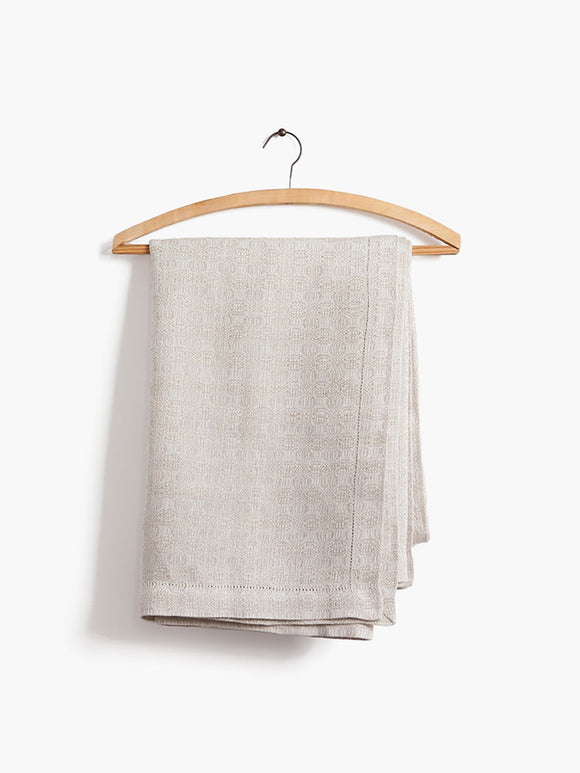 Cloverleaf Tablecloth, Natural
