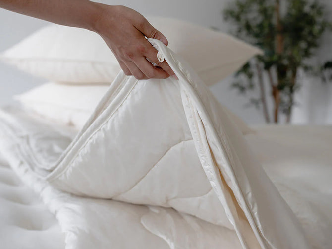 Medium Weight Comforter
