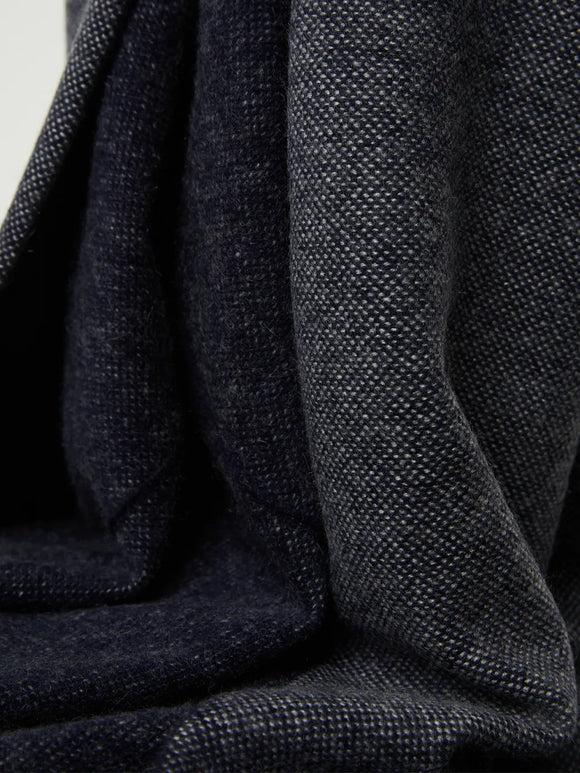 Manda Travel Throw