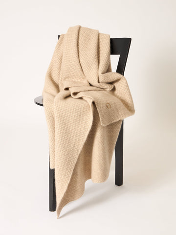 Maple Throw, Beige
