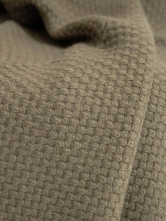 Maple Throw, Moss