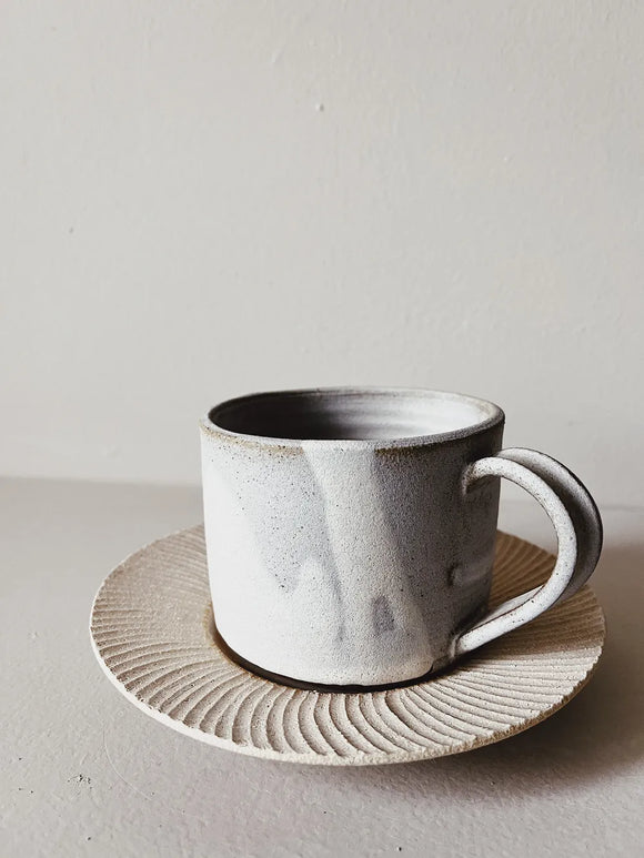 Carved Cup Set