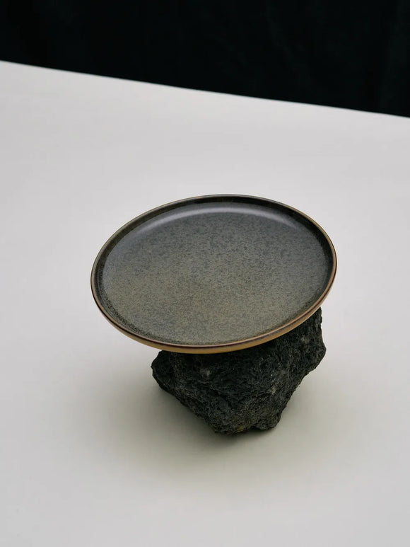 Breakfast Plate Indi Grey Surface