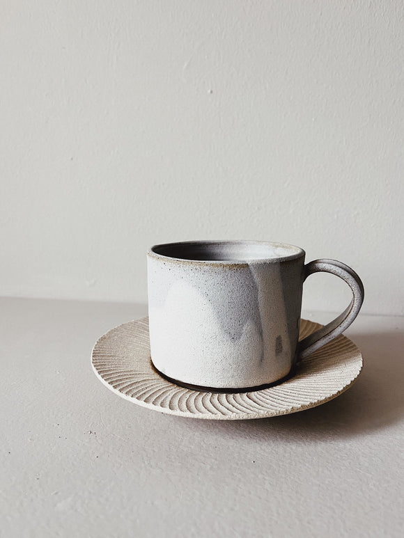 Carved Cup Set