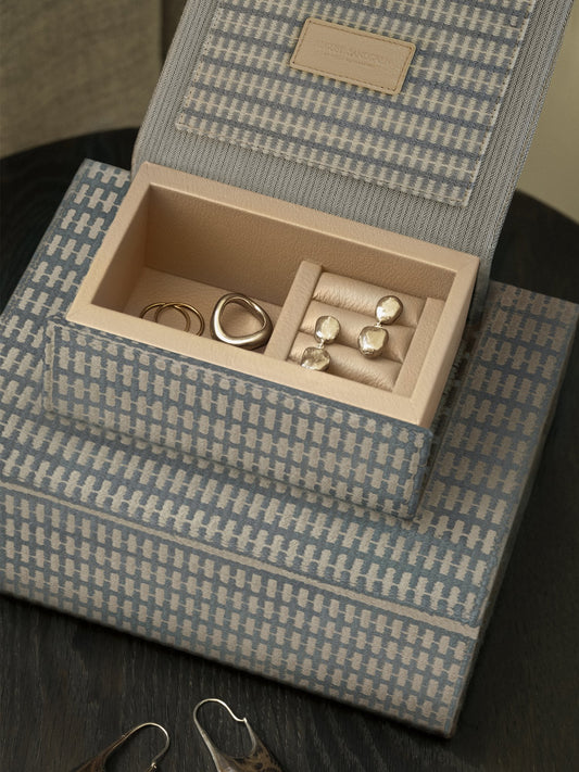Jewelry Travel Case - The Travel Jewelbox: Kelly Rutherford, Light Blue