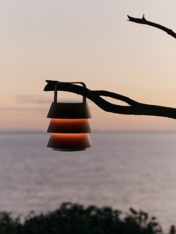 Luver Portable Lamp