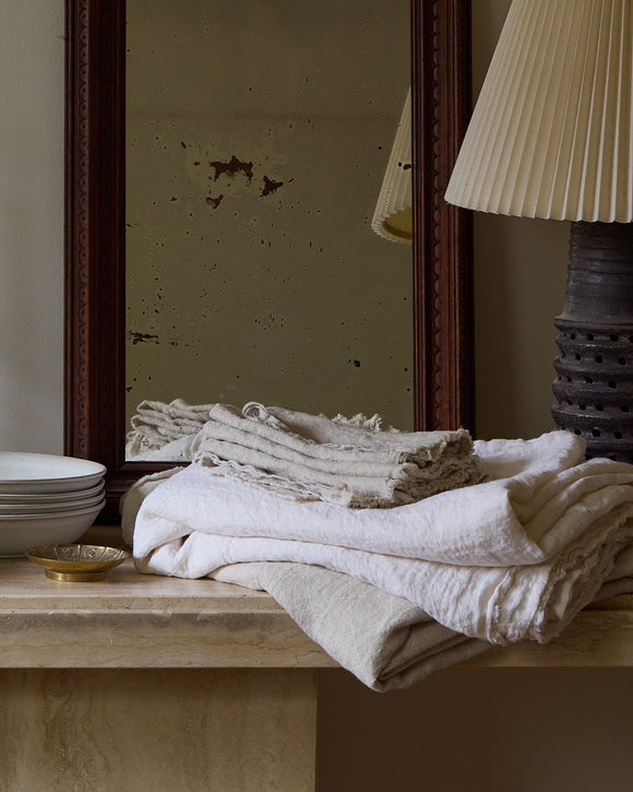 Philo Linen Tablecloth, White